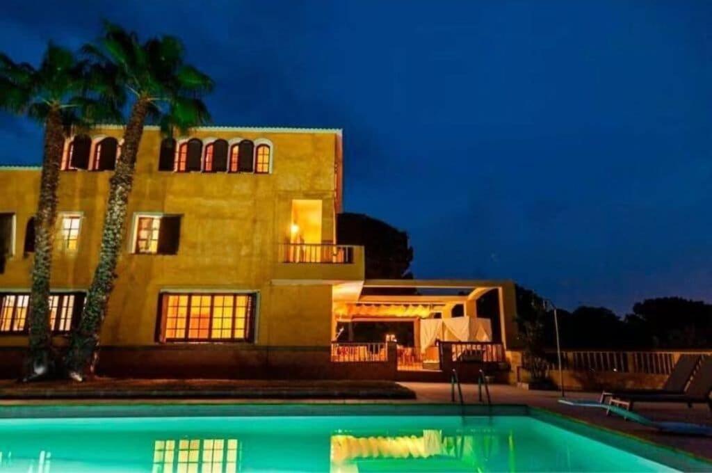 Villa Golf Sitges Виланова-и-ла-Желтру Екстериор снимка