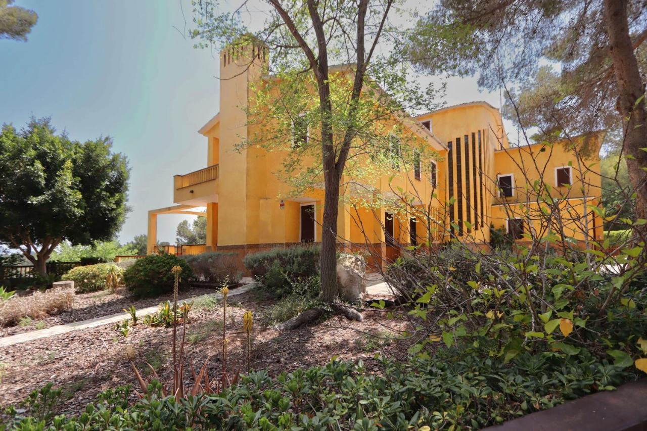 Villa Golf Sitges Виланова-и-ла-Желтру Екстериор снимка